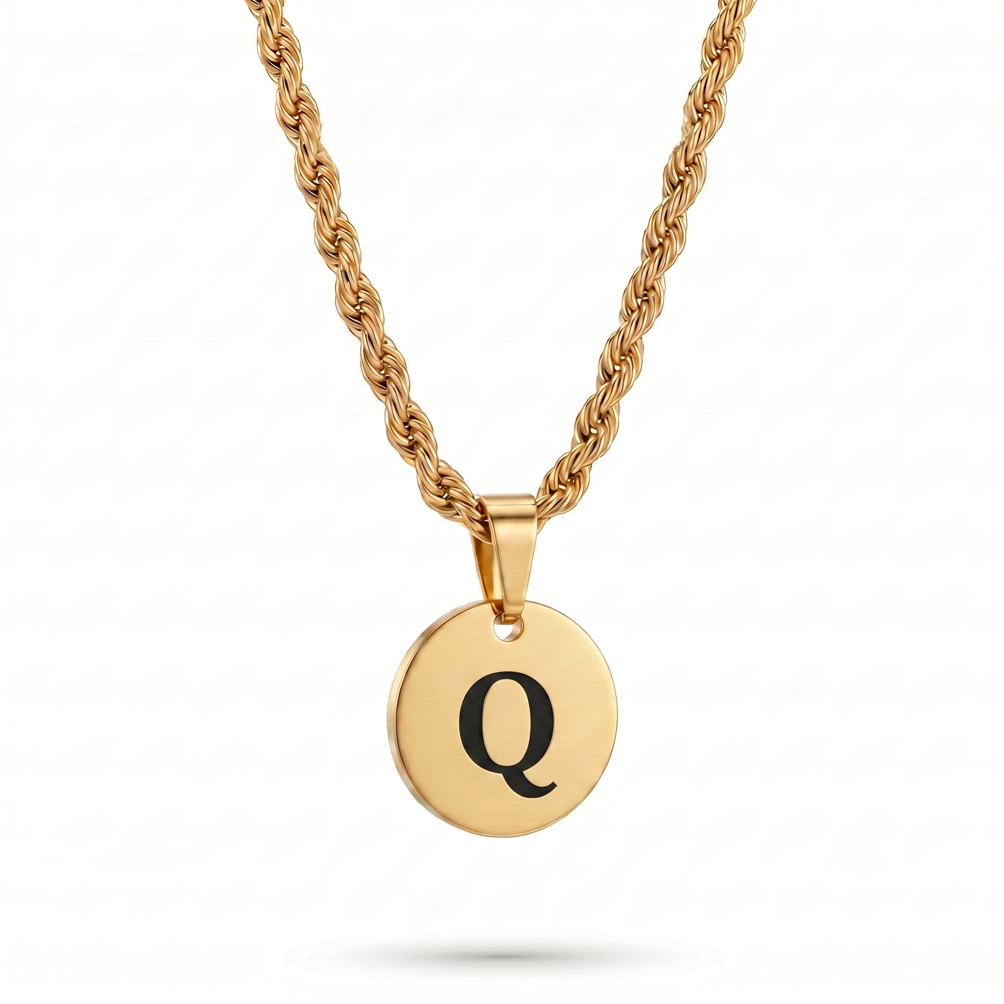 Initial Necklace "Medallion"