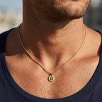Initial Necklace "Medallion"